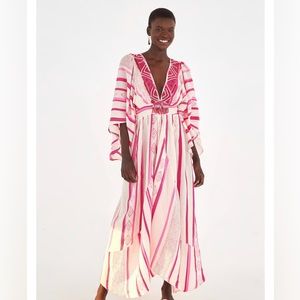 Stunning pink Farm Rio Jacquard Caftan dress.